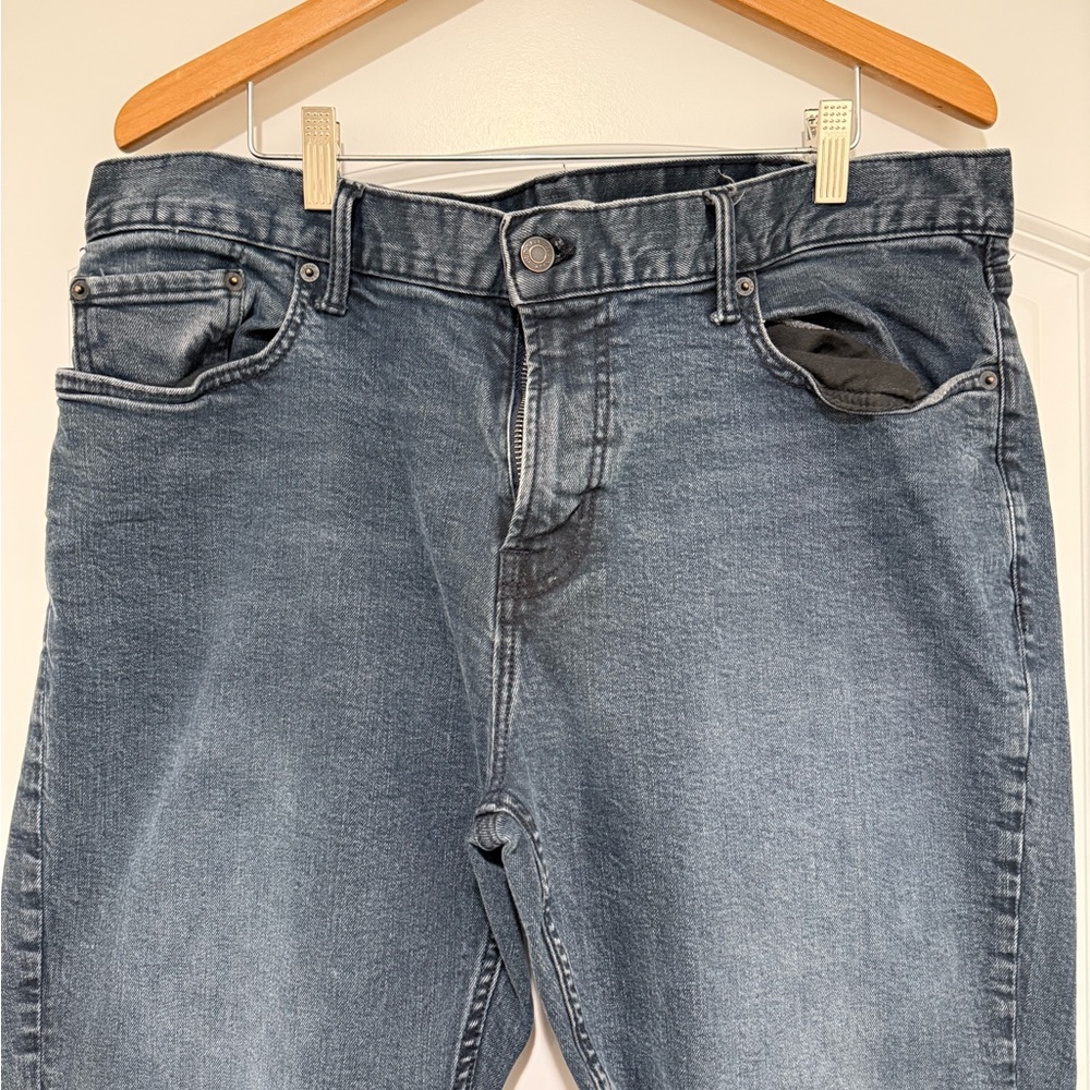 Old Navy Men's Dark Blue Straight Leg Jeans Size 38x34 - Picture 3 of 5